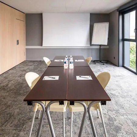 Ibis Rennes Beaulieu Hotel 3*
