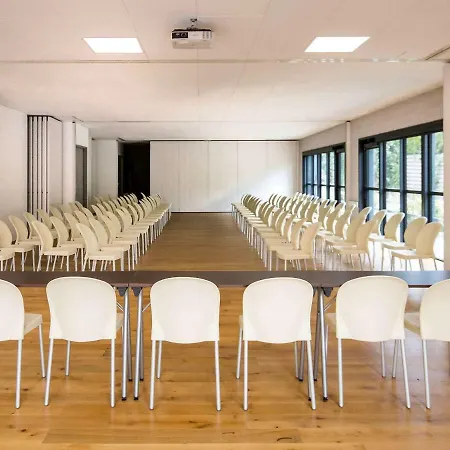 Ibis Rennes Beaulieu Hotel 3*