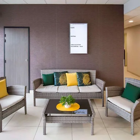 Hotel Ibis Rennes Beaulieu 3*