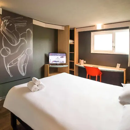 Ibis Rennes Beaulieu 3*